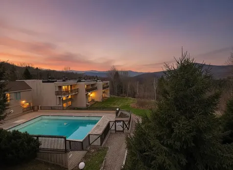 1307 Notchbrook Road Stowe VT 05672