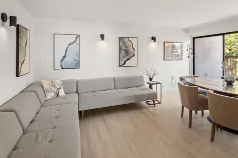 1307 Notchbrook Road Stowe VT 05672