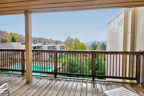 1307 Notchbrook Road Stowe VT 05672