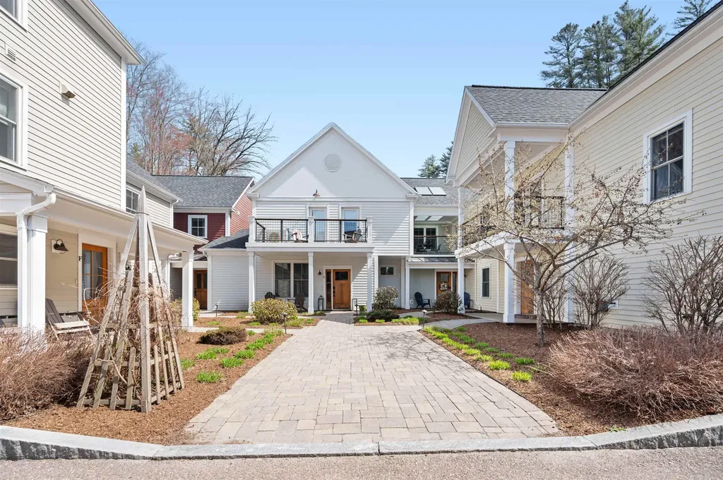 288 South Main Street Stowe VT 05672