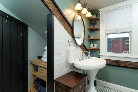 663 Depot Street Chester VT 05143