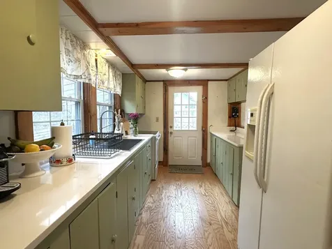 86 Sanger Circle St. Johnsbury VT 05819