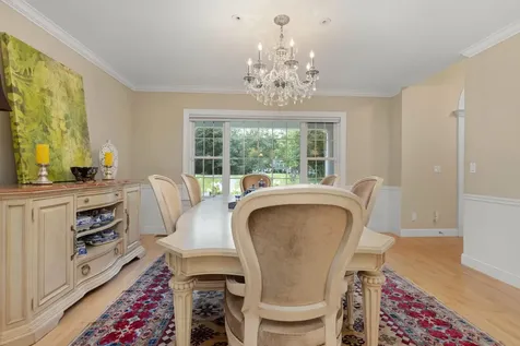 19 Wiggin Way Stratham NH 03885
