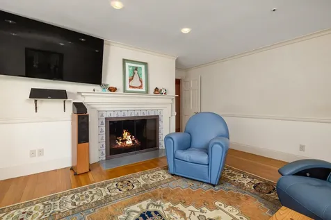 9 Hartswood Road Dover NH 03820