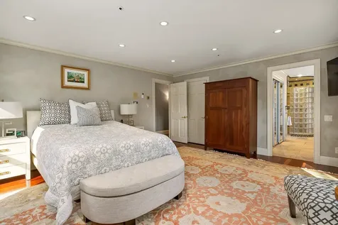 9 Hartswood Road Dover NH 03820
