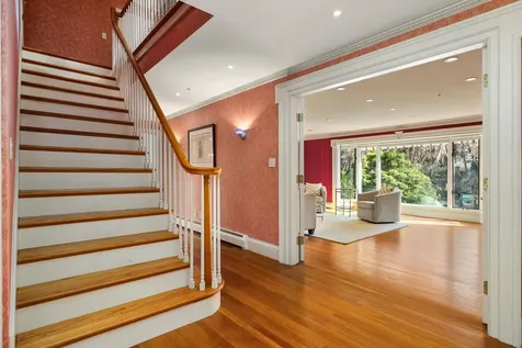 9 Hartswood Road Dover NH 03820