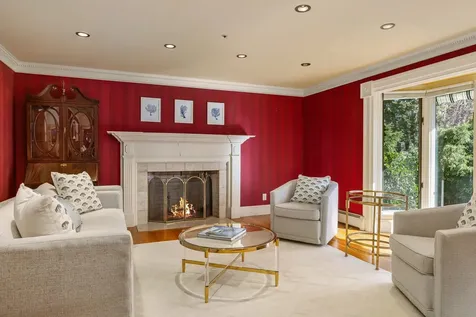 9 Hartswood Road Dover NH 03820