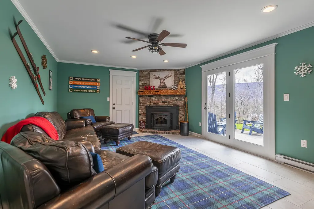 327 Deer Meadow Road Manchester VT 05255