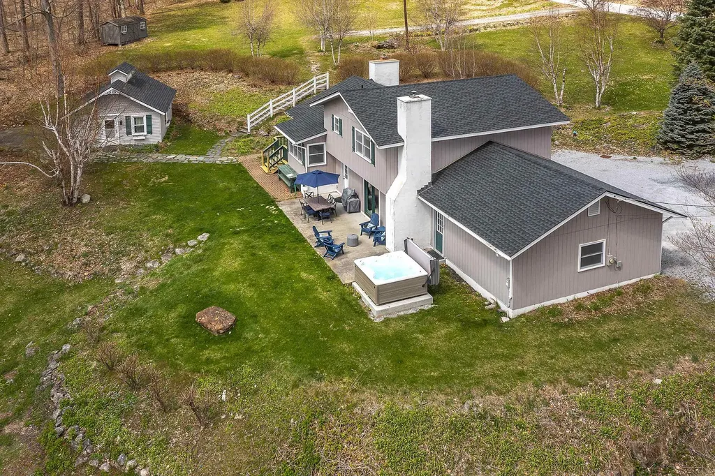 327 Deer Meadow Road Manchester VT 05255