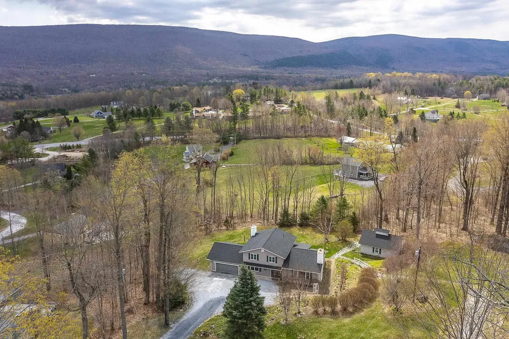 327 Deer Meadow Road Manchester VT 05255