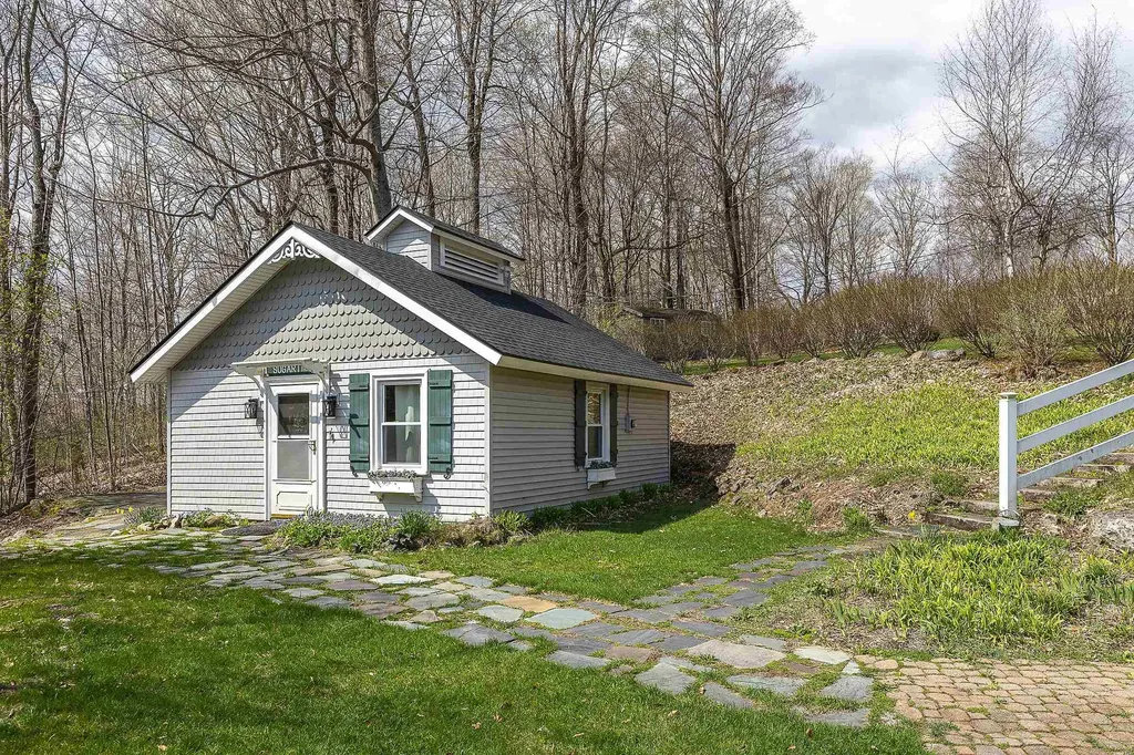 327 Deer Meadow Road Manchester VT 05255