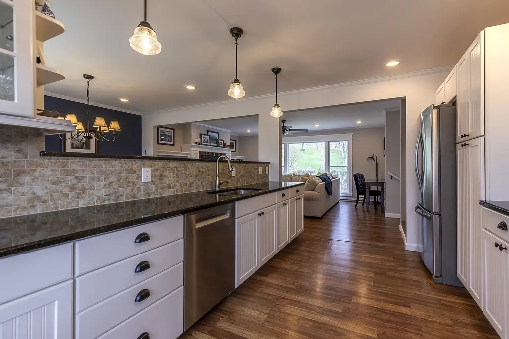 327 Deer Meadow Road Manchester VT 05255