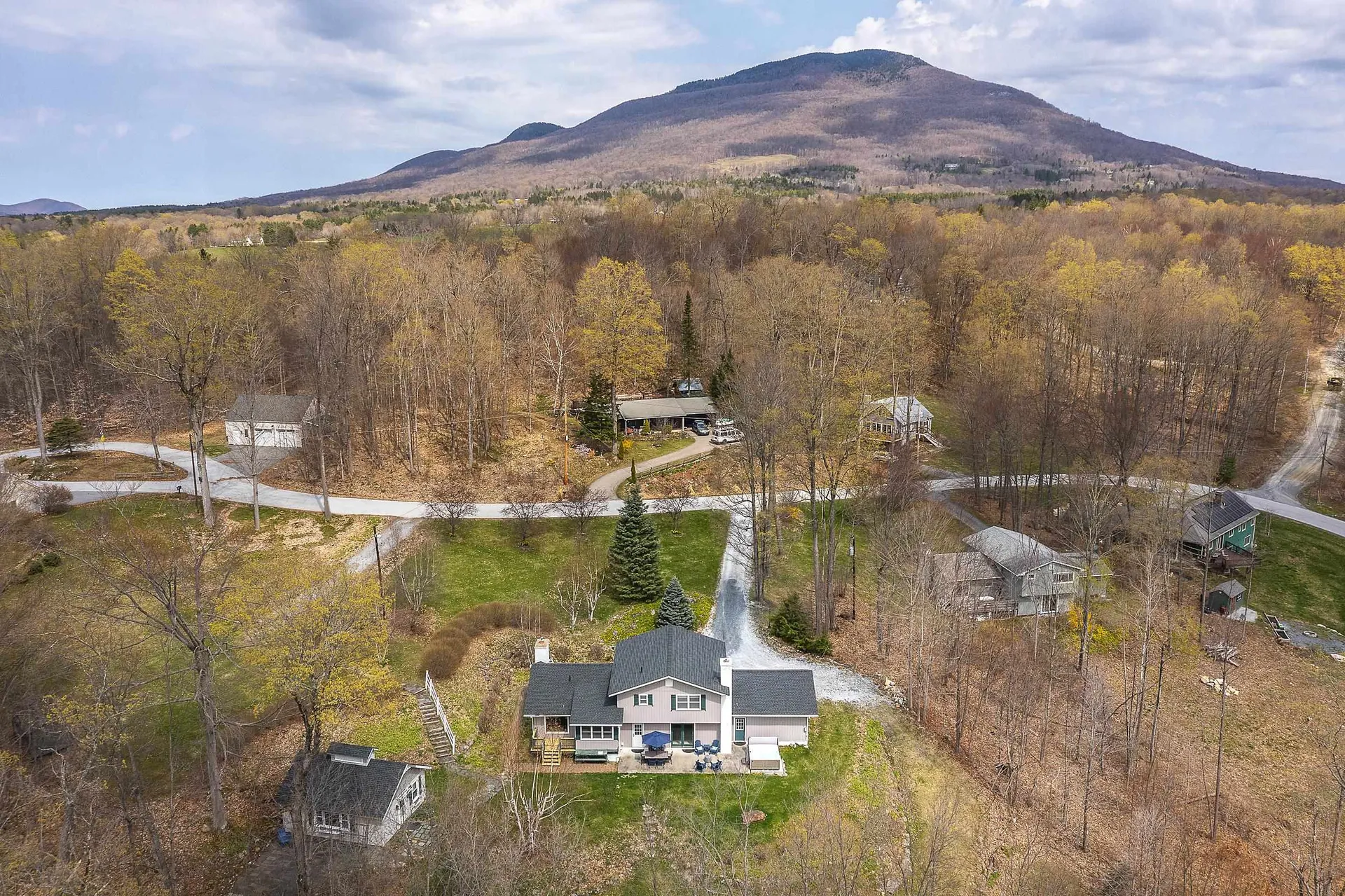 327 Deer Meadow Road Manchester VT 05255