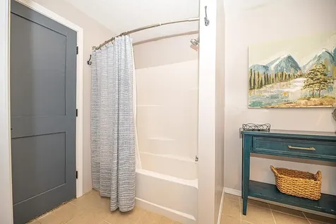 185 Beechnut Drive Conway NH 03860