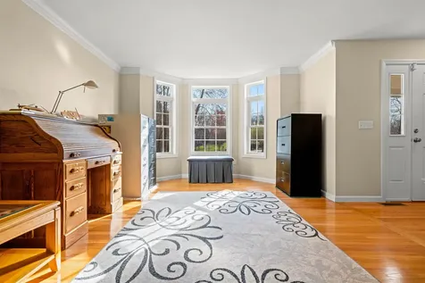 36 Maplevale Road East Kingston NH 03827