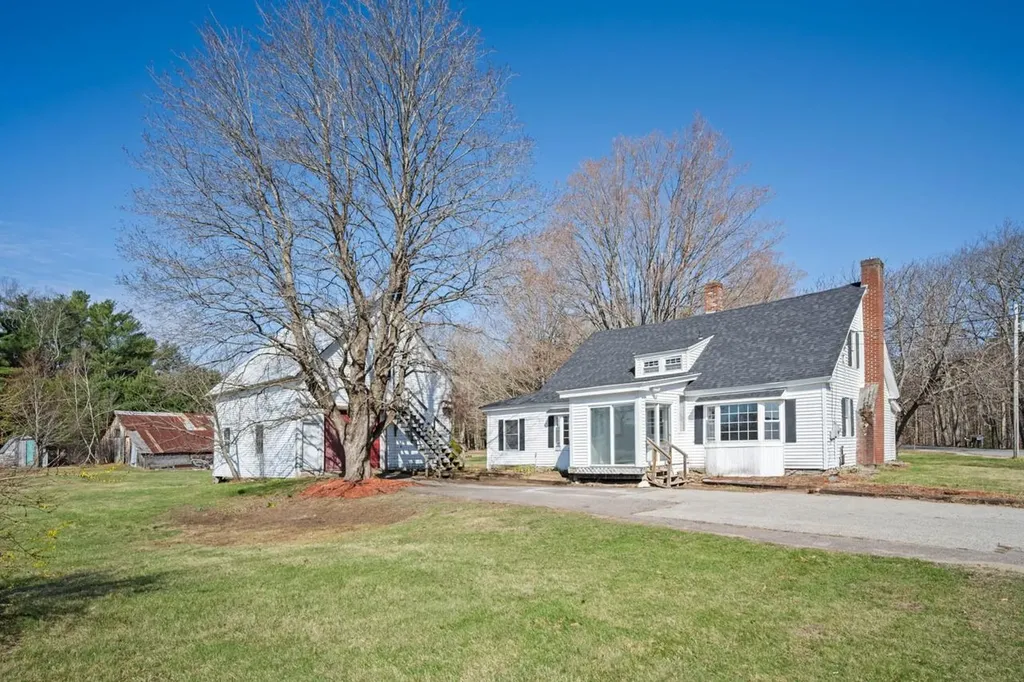 557 Fowler River Road Alexandria NH 03222