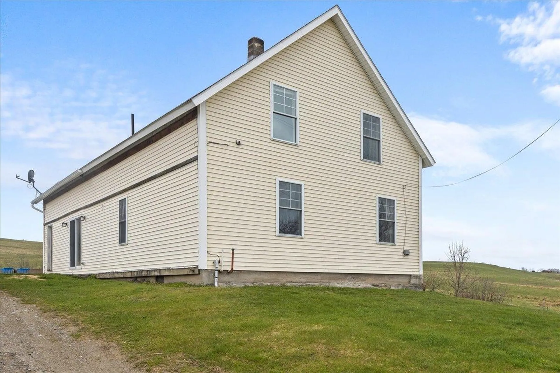 700 Number 12 Road Newport Town VT 05857