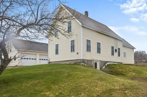 700 Number 12 Road Newport Town VT 05857