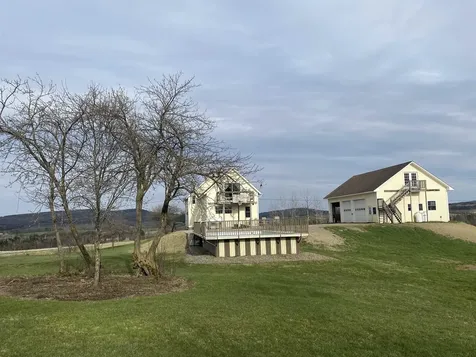 700 Number 12 Road Newport Town VT 05857