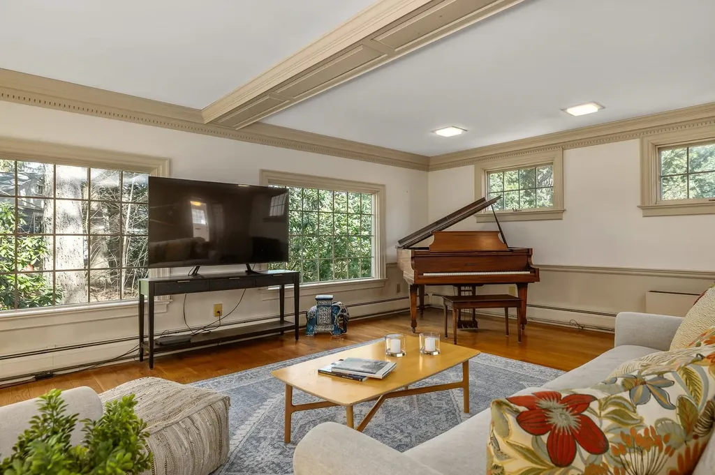 1 Lookout Lane Portsmouth NH 03801