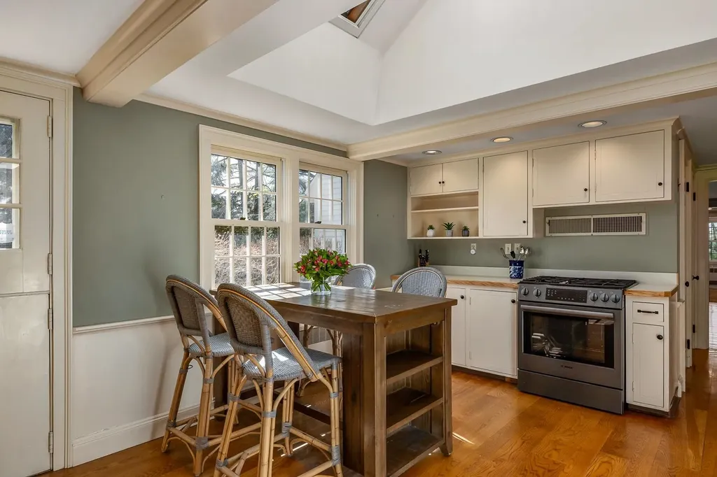 1 Lookout Lane Portsmouth NH 03801