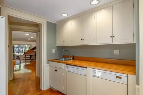 1 Lookout Lane Portsmouth NH 03801