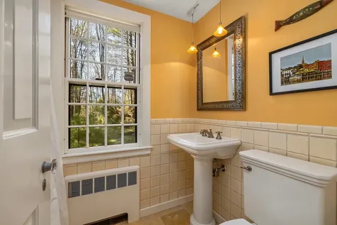 1 Lookout Lane Portsmouth NH 03801