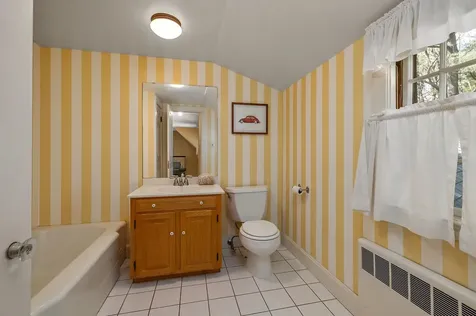 1 Lookout Lane Portsmouth NH 03801