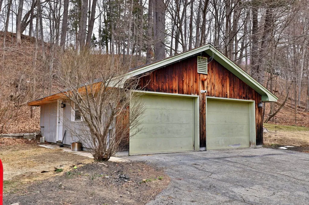 28 Olympus Road Proctor VT 05765