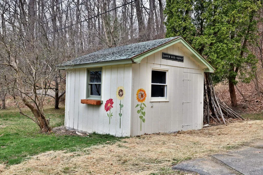 28 Olympus Road Proctor VT 05765