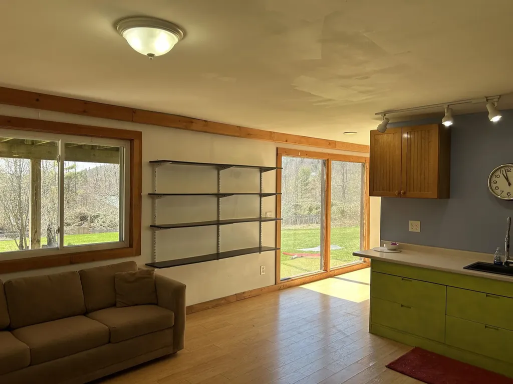 1450 King Hill Road Readsboro VT 05350