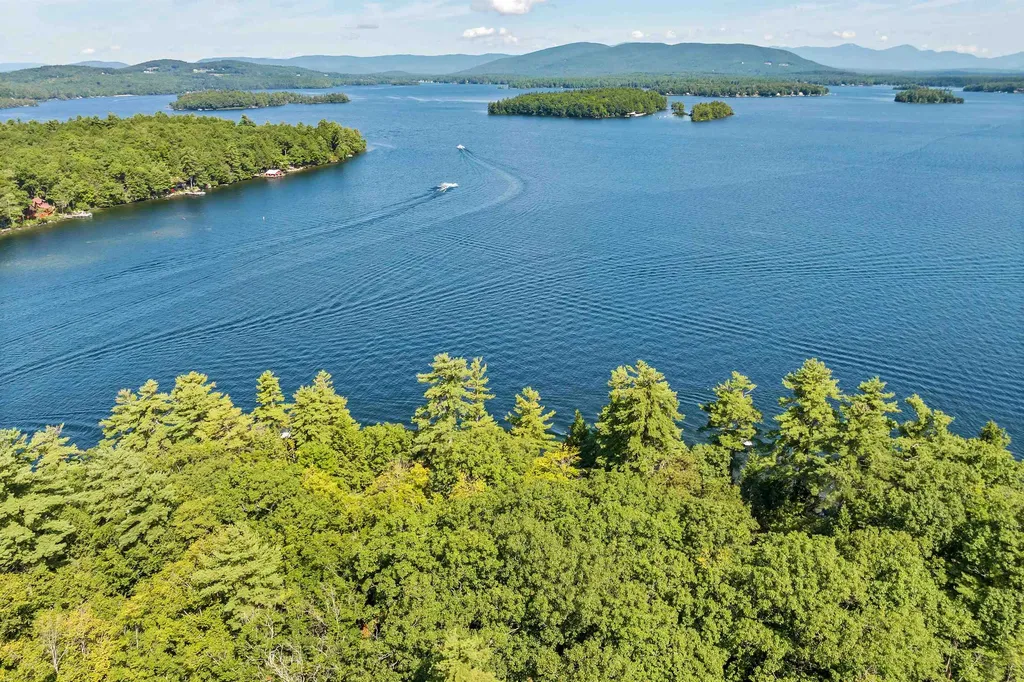 6 Bear Island Meredith NH 03253