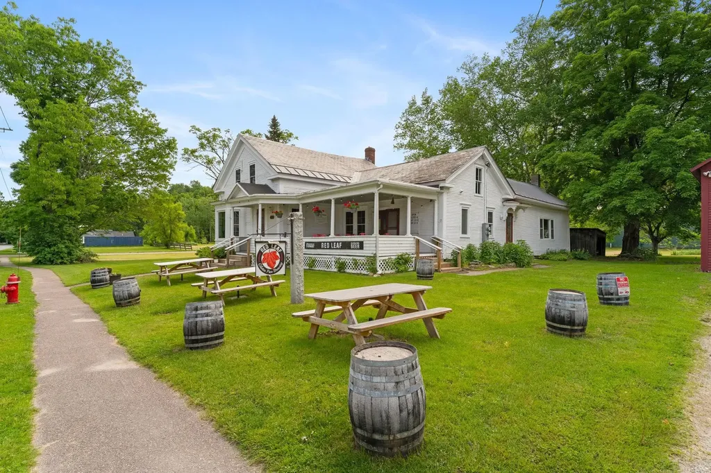 208 Main Street Cambridge VT 05444