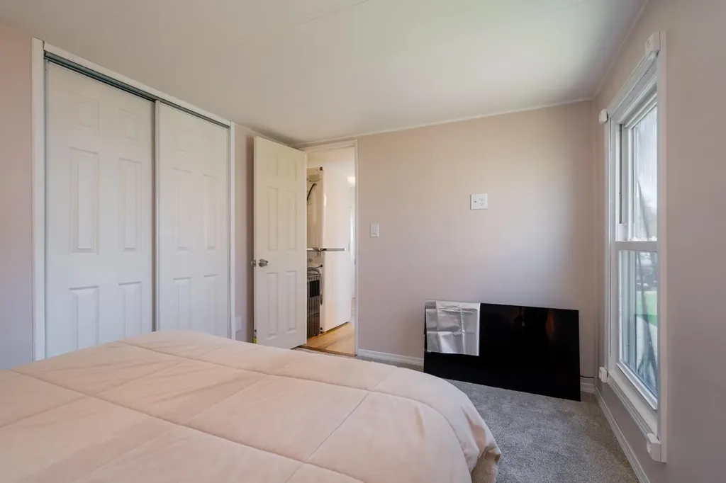 3 Hunter Boulevard Londonderry NH 03053