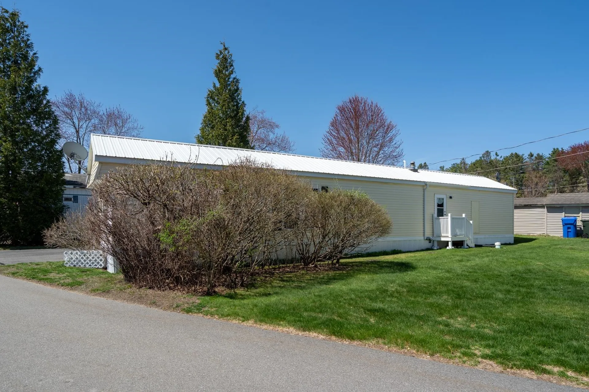 3 Hunter Boulevard Londonderry NH 03053