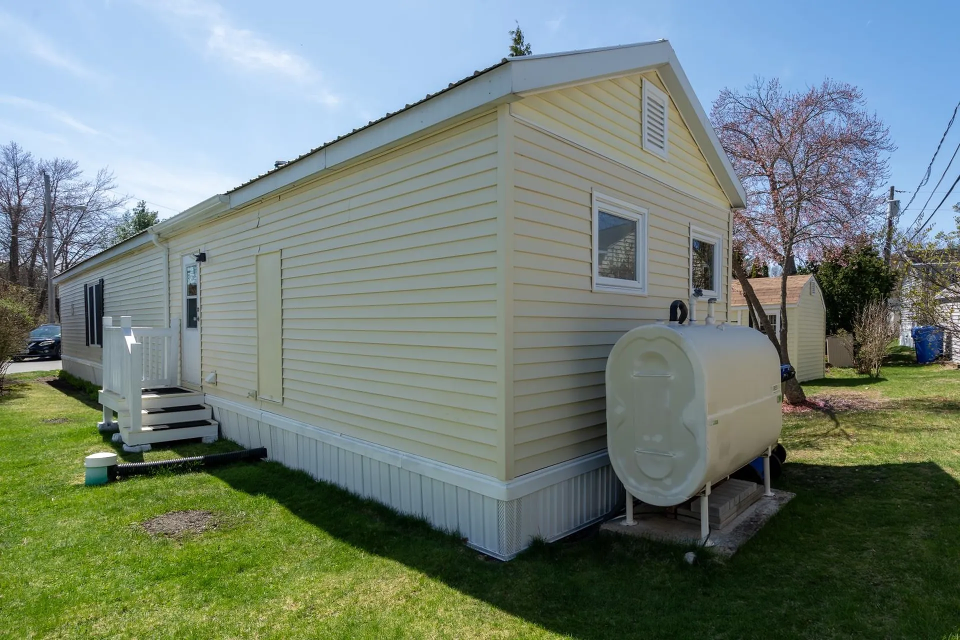 3 Hunter Boulevard Londonderry NH 03053