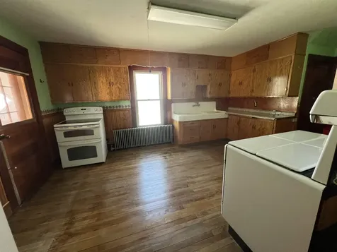 843 5th Avenue Berlin NH 03570
