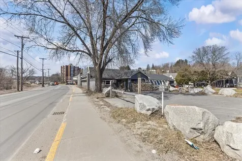 435 N. Main Street Barre City VT 05641