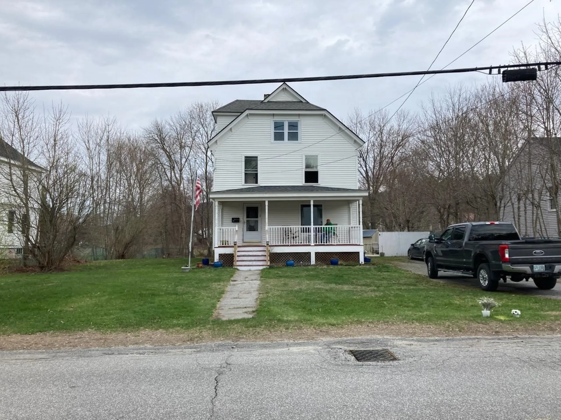37 Oak Street Newport NH 03773