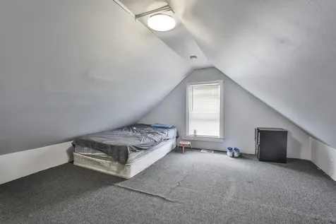 89 Walnut Street Nashua NH 03060