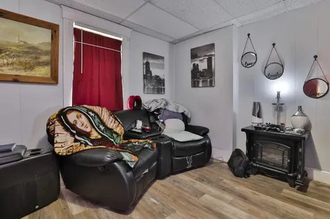 89 Walnut Street Nashua NH 03060