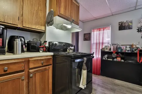 89 Walnut Street Nashua NH 03060