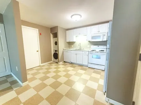 37 Alice Drive Concord NH 03303