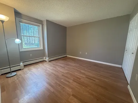 37 Alice Drive Concord NH 03303