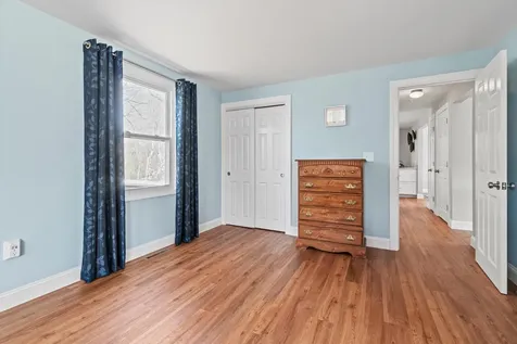 17 Cindy Drive Nashua NH 03062