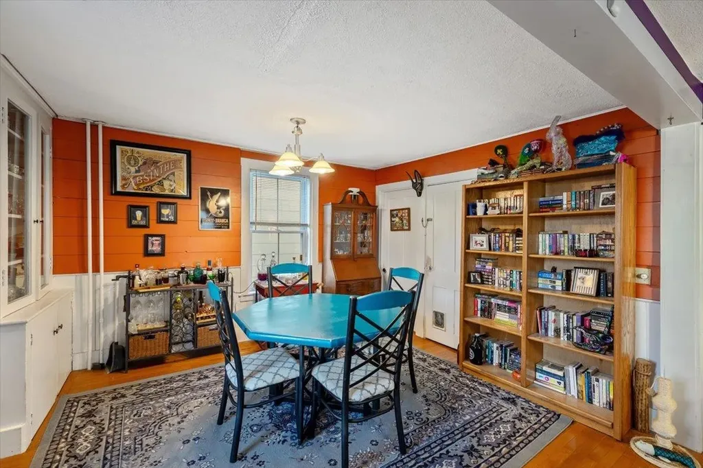 25 Diamond Street St. Albans City VT 05478