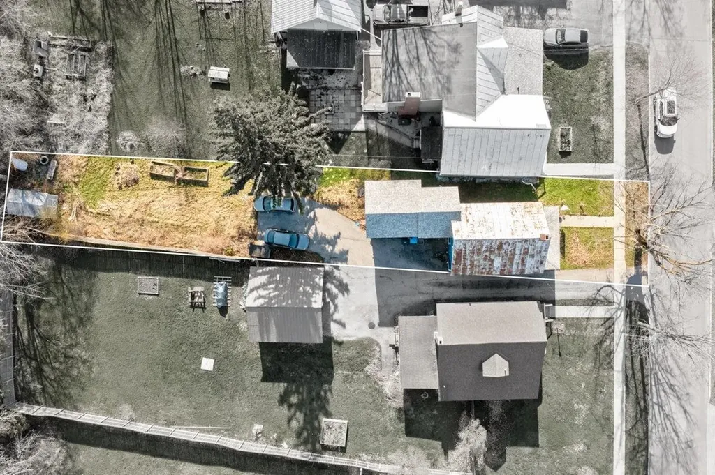 25 Diamond Street St. Albans City VT 05478