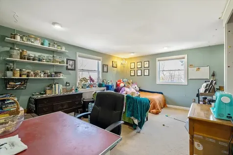 25 Diamond Street St. Albans City VT 05478