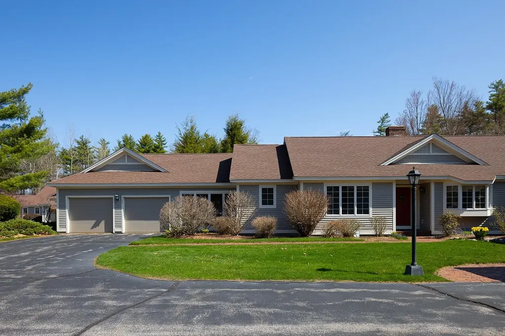 104 Peaked Hill Drive Hopkinton NH 03229