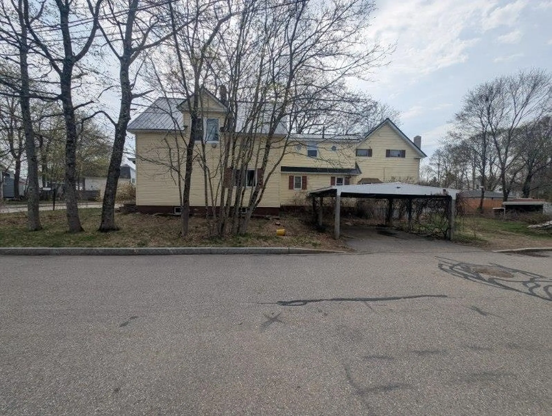 8 Grove Street Rochester NH 03868